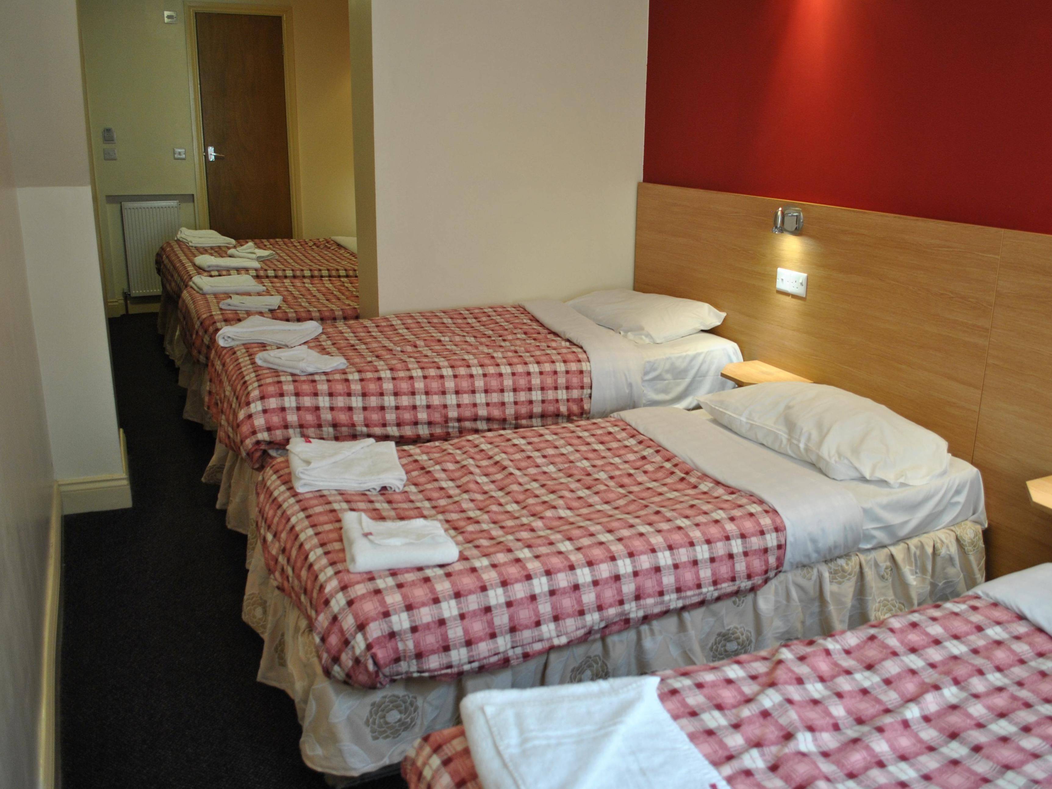 Carlton Hotel