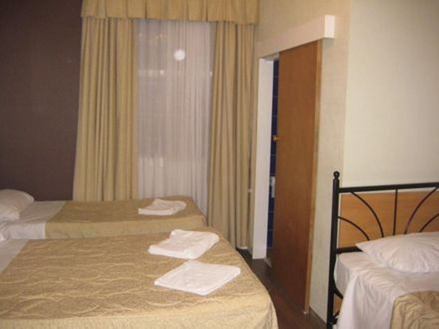 Central Hotel London