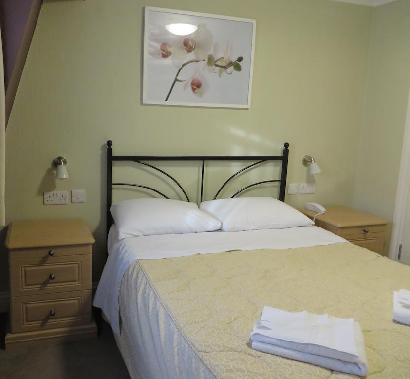 Central Hotel London