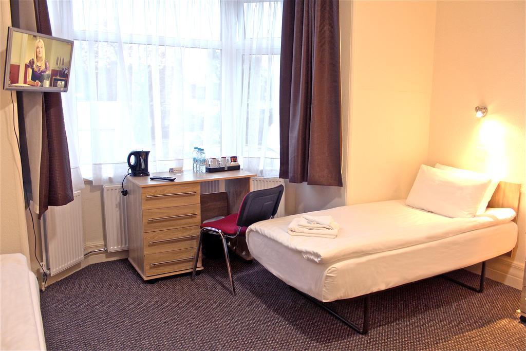 OYO Central Hotel Golders Green