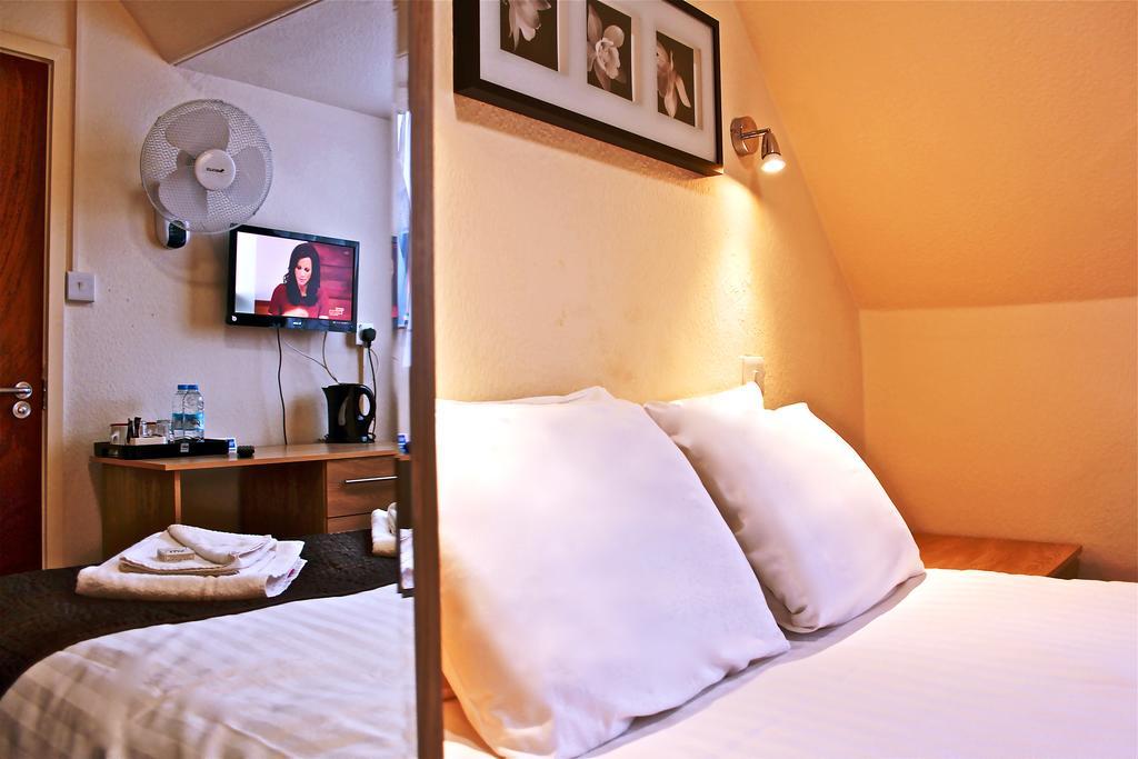 OYO Central Hotel Golders Green