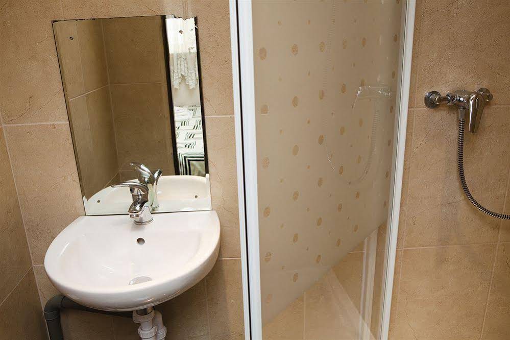 Central London Budget Hotel
