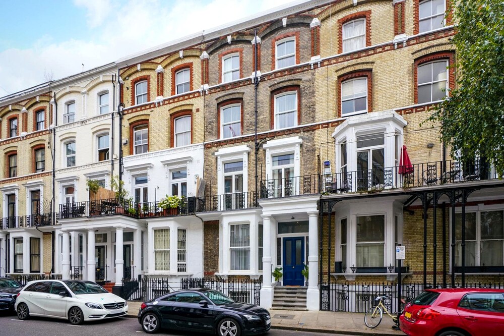 CG Kensington