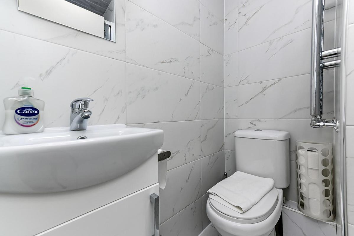 Charlotte Street Rooms by Allo Housing