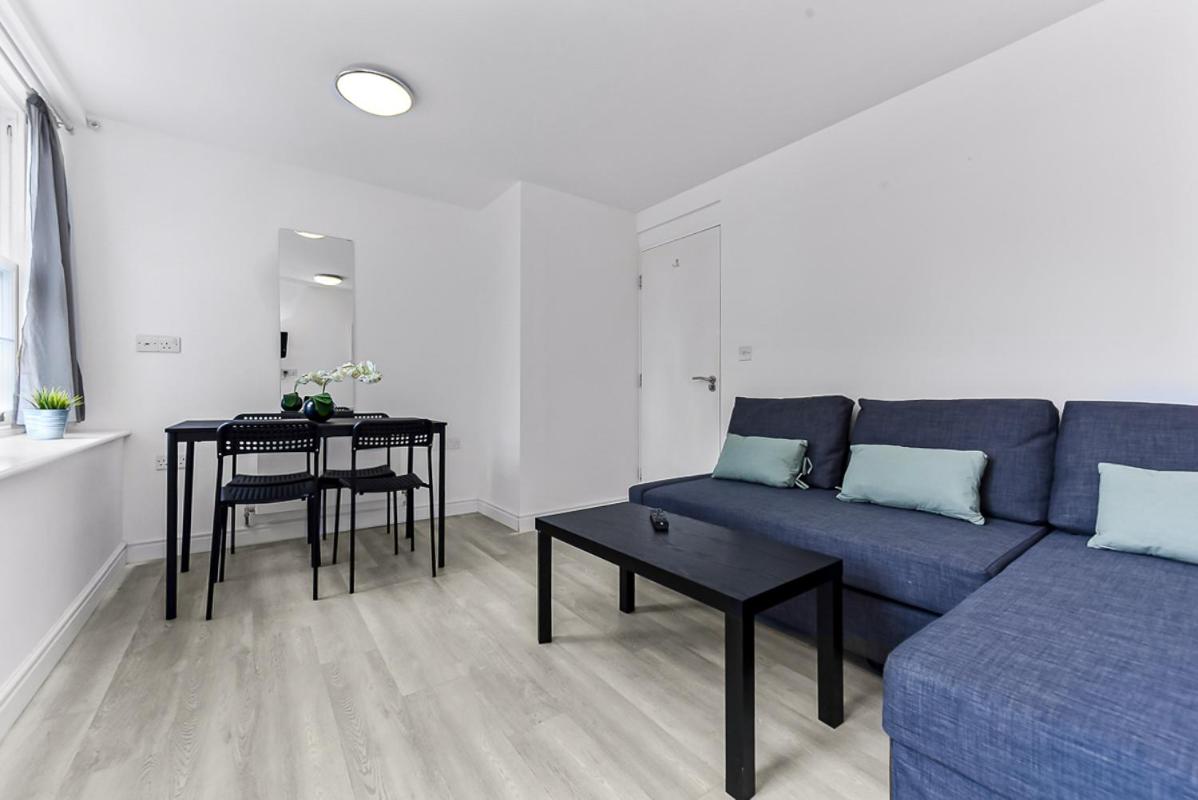 Charlotte Street Rooms by Allo Housing