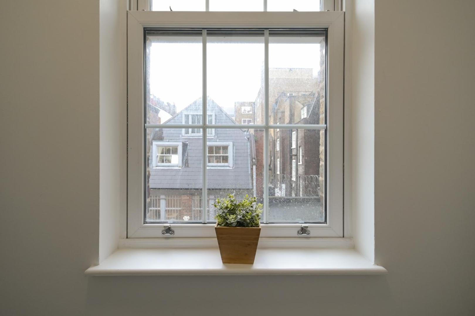 Charlotte Street Rooms by Allo Housing