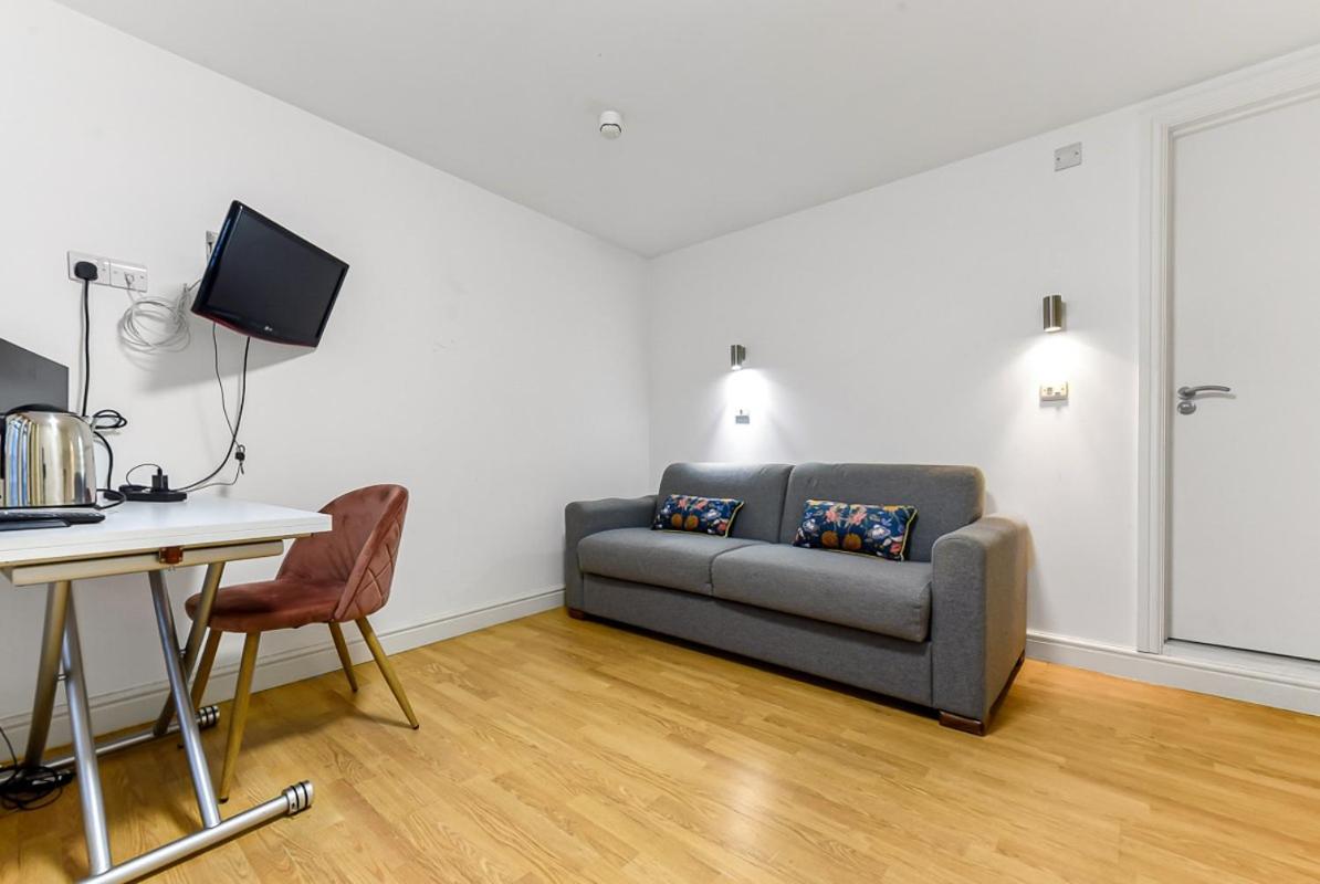 Charlotte Street Rooms by Allo Housing