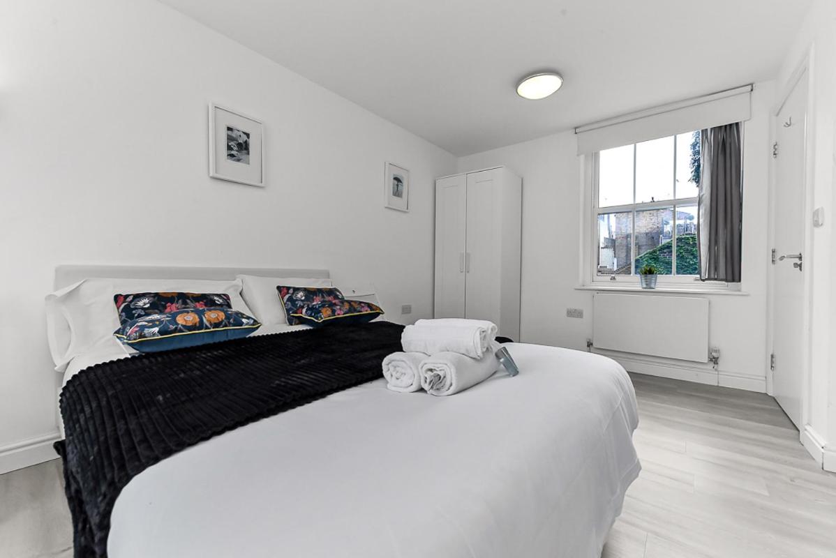 Charlotte Street Rooms by Allo Housing