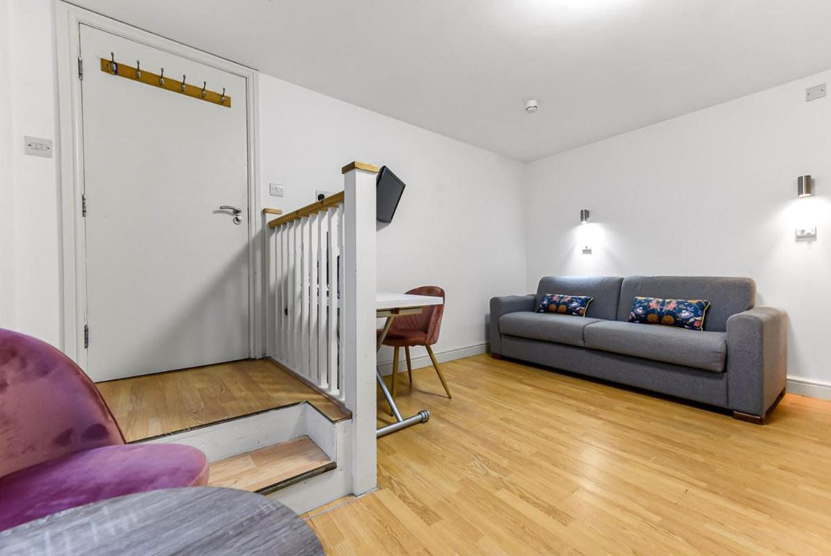 Charlotte Street Rooms by Allo Housing