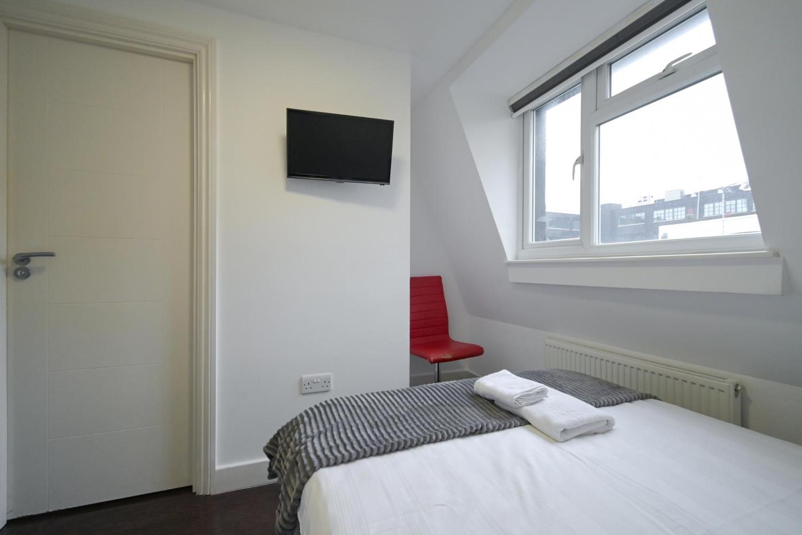 Charlotte Street Rooms by Allo Housing