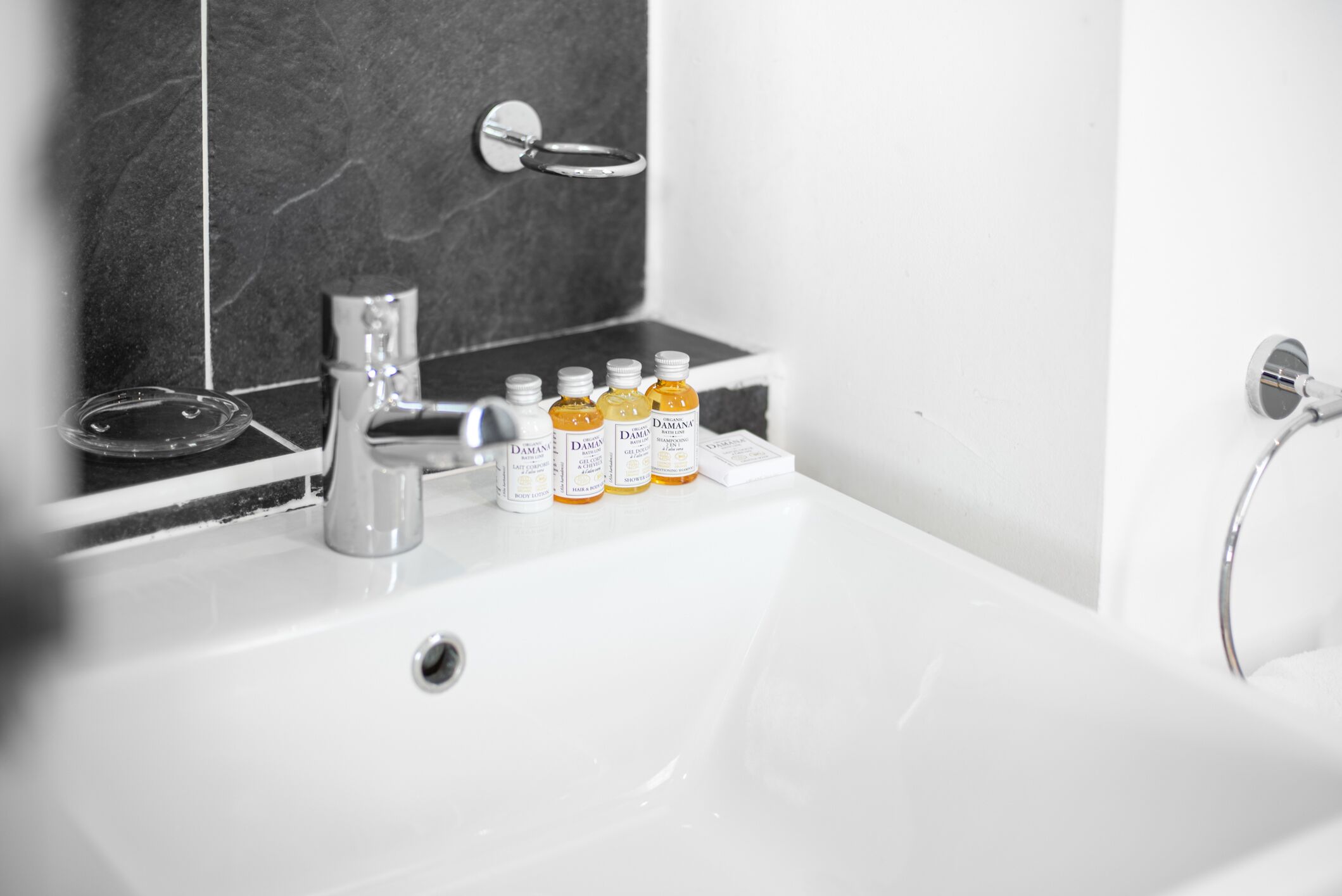 Chelsea Cloisters By Capital