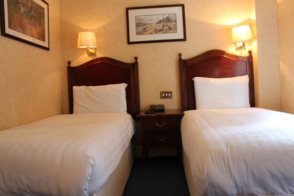 Cheshire Hotel