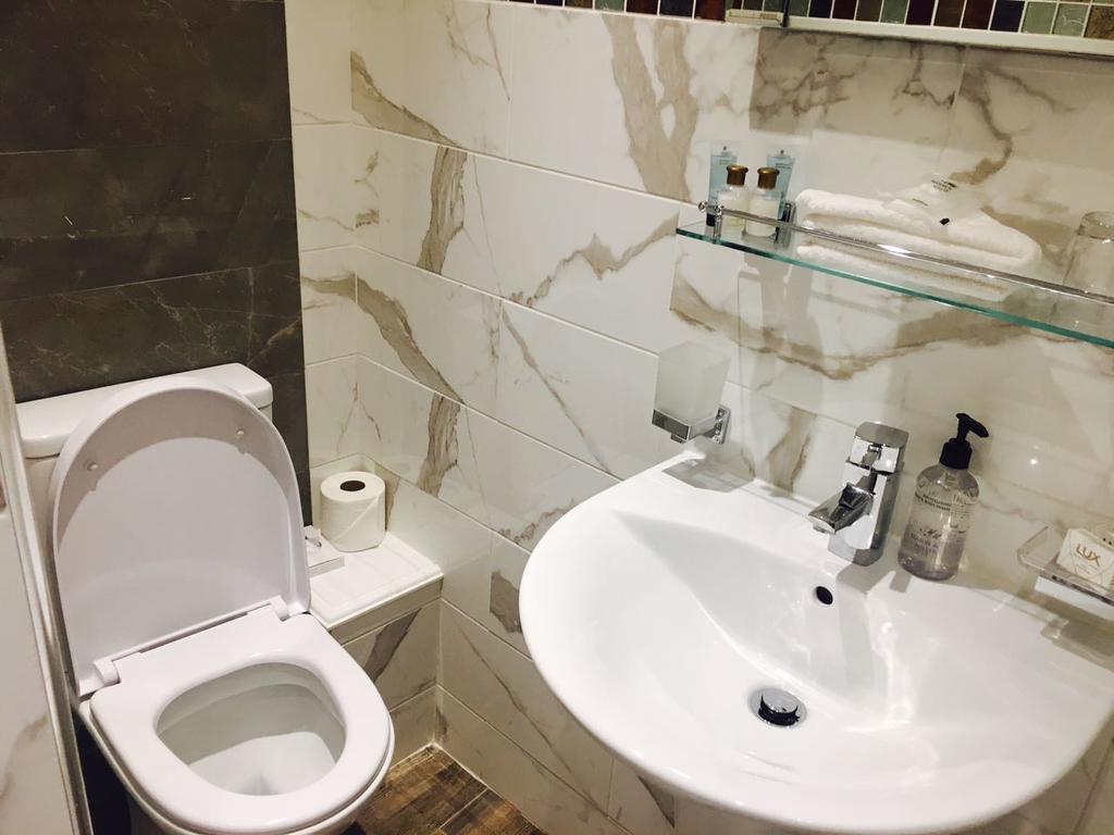 Cheshire Hotel