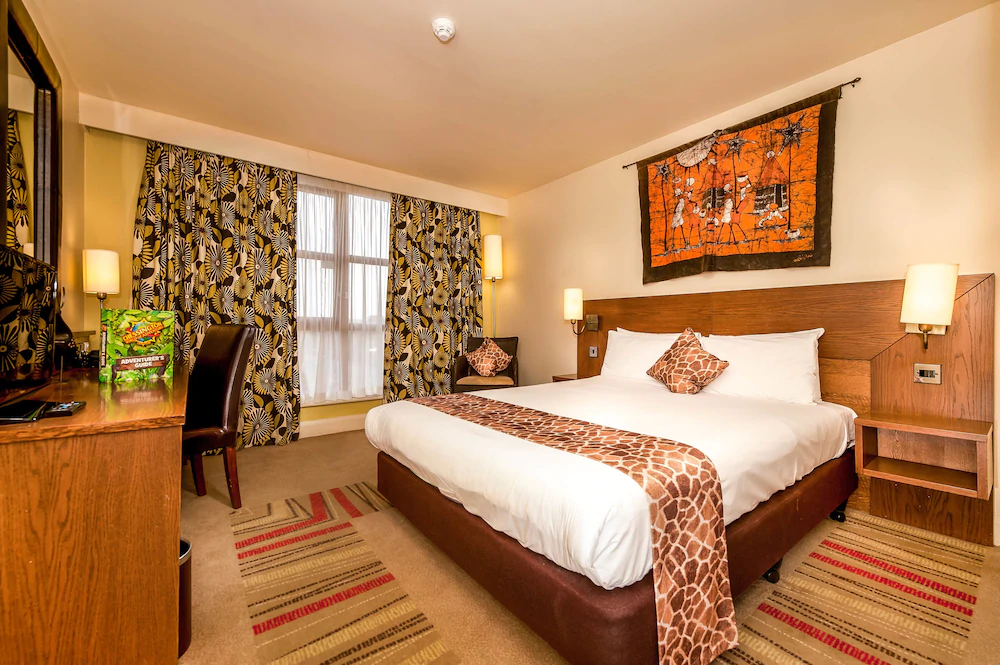 Chessington Safari Hotel