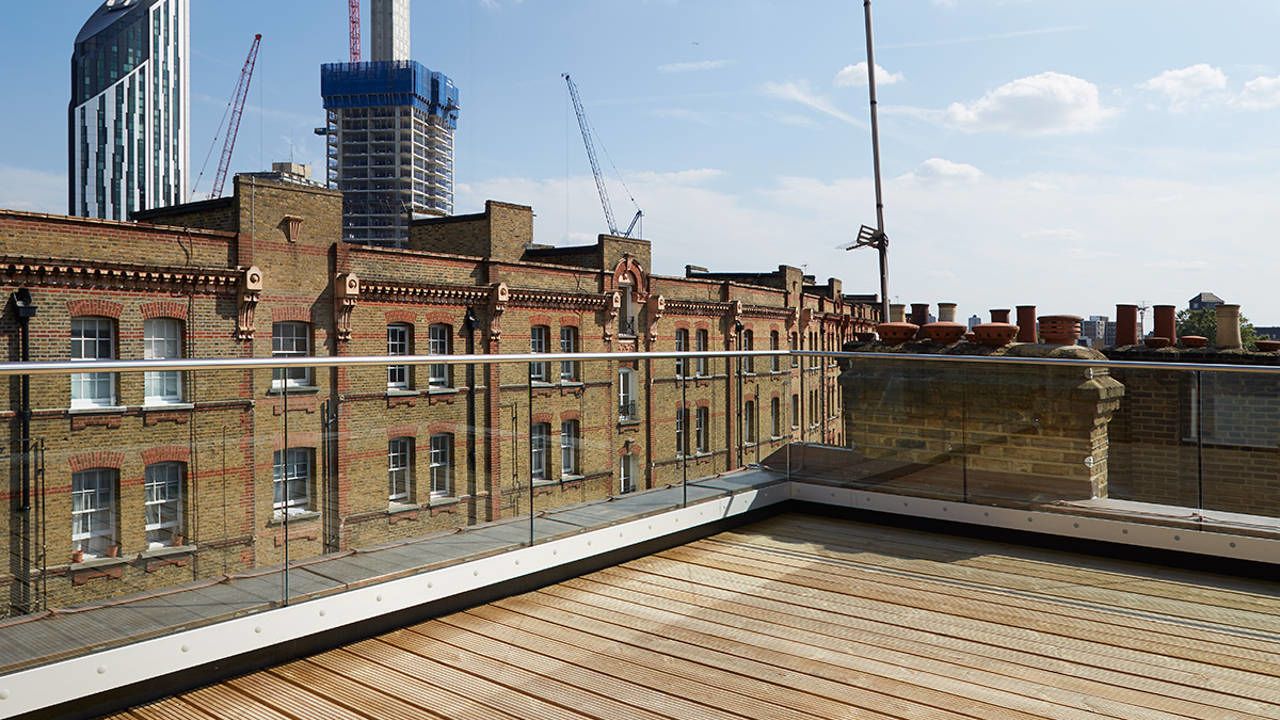 Lambeth North One