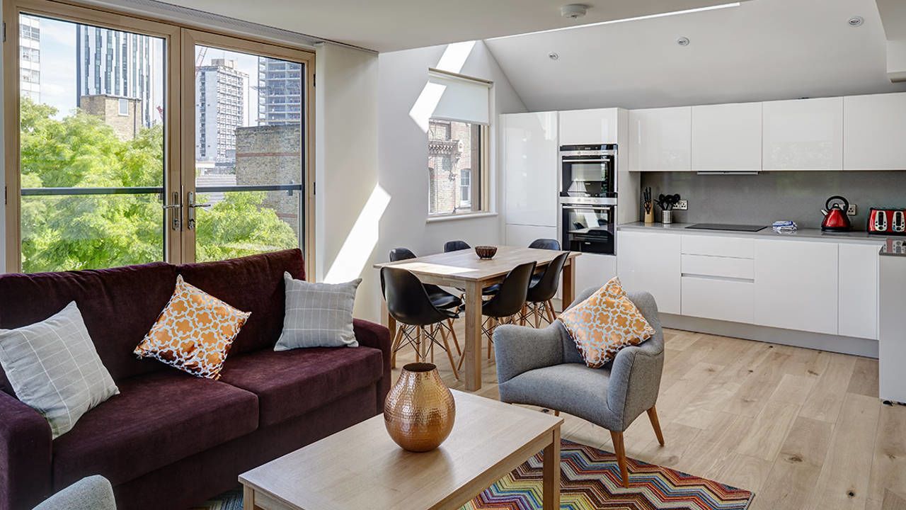 Lambeth North One