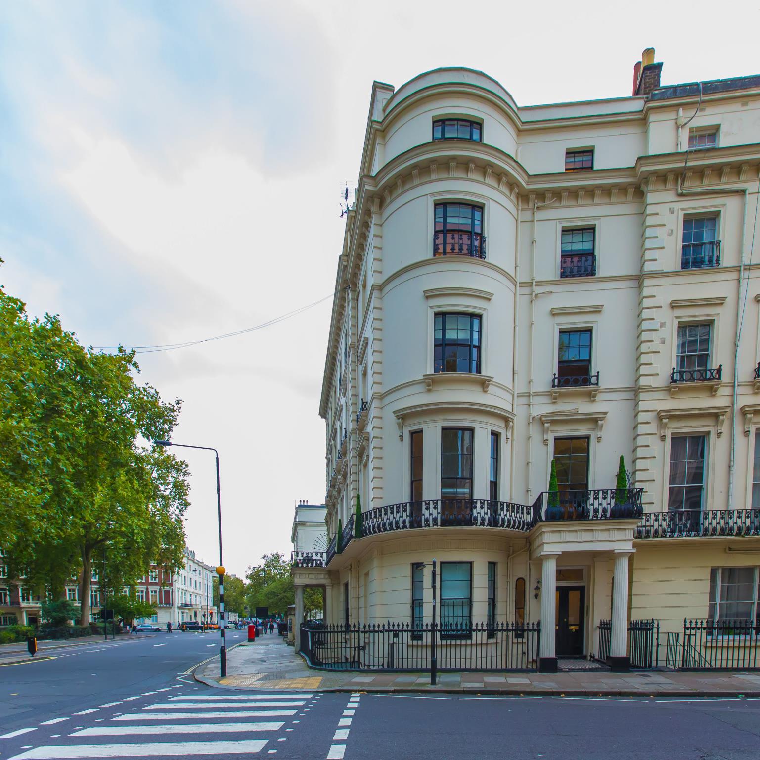 City Pads Hyde Park