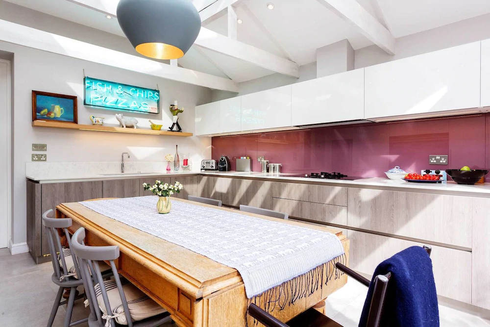 Classic Contemporary