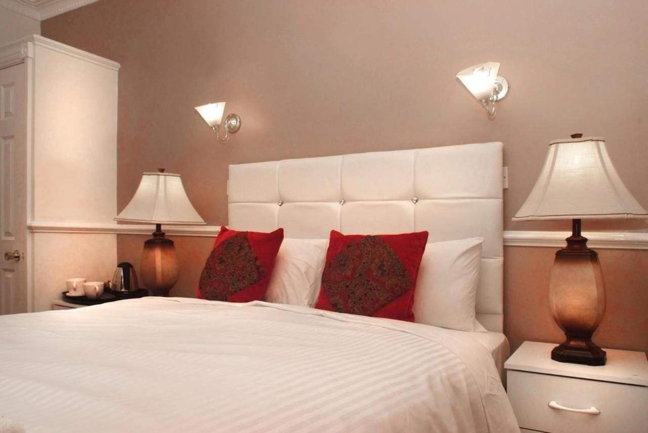 Classic Hyde Park Hotel