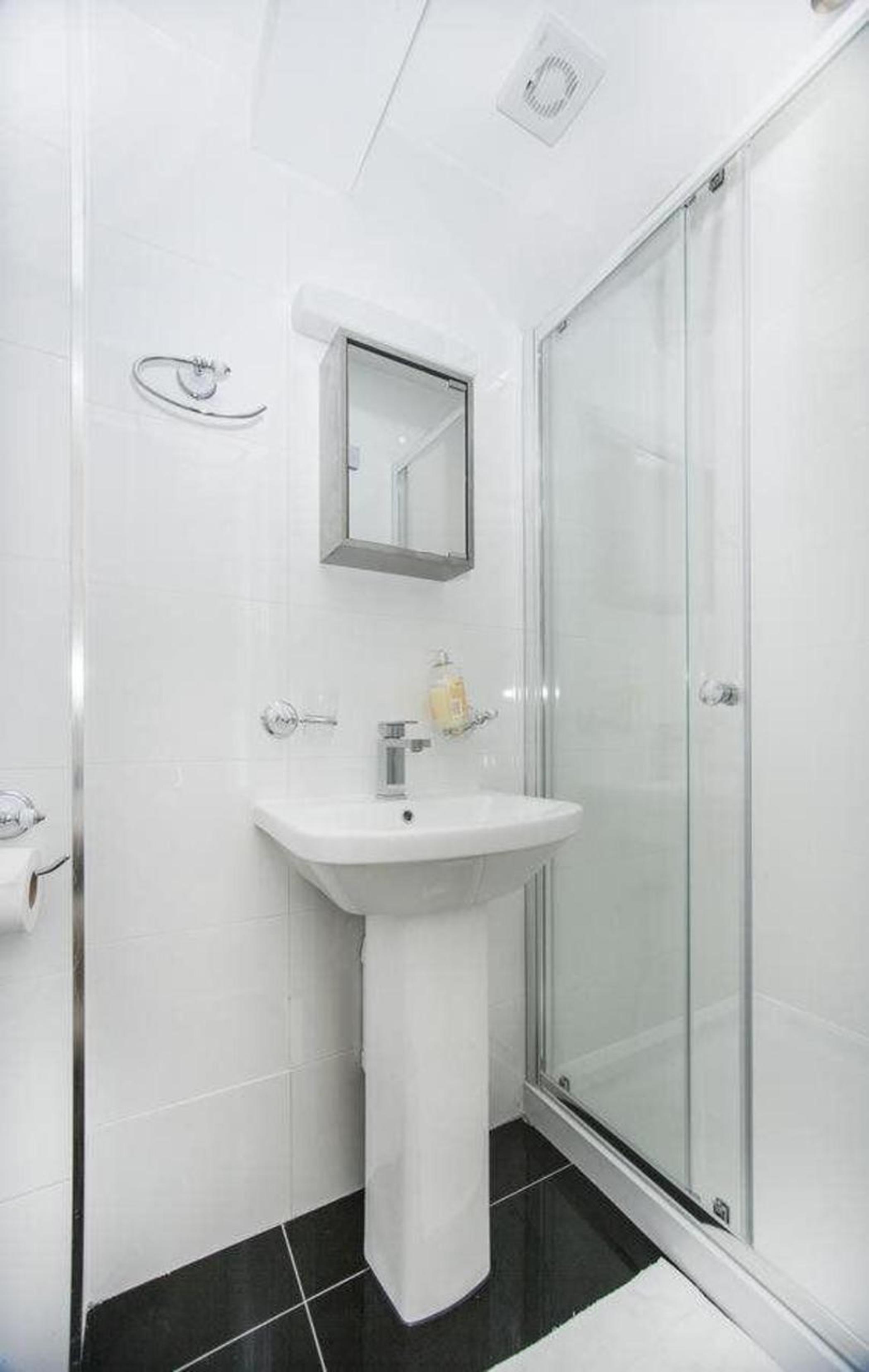 Classic Hyde Park Hotel