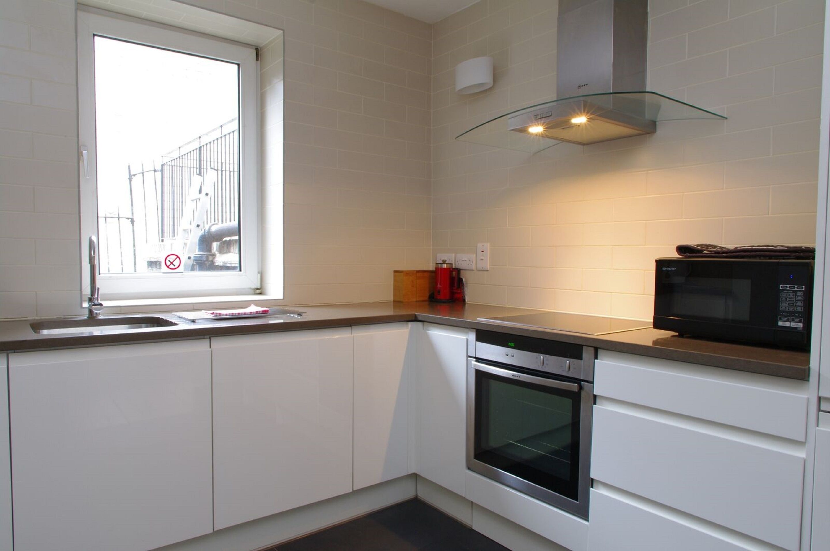 Comfortable Waterloo Home SE1