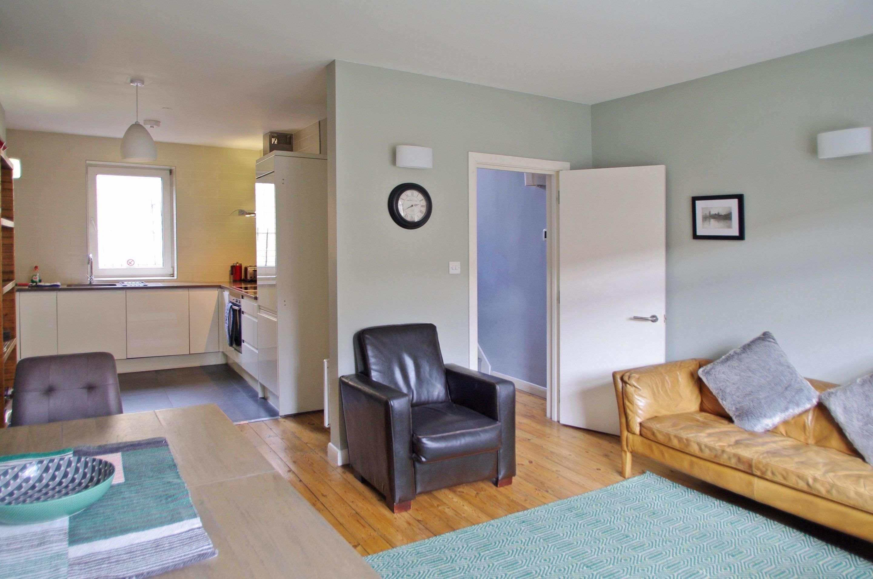 Comfortable Waterloo Home SE1