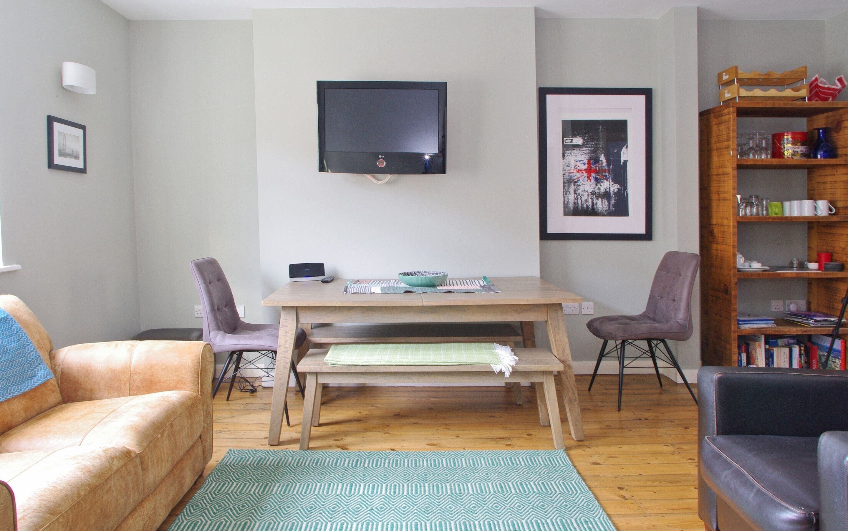 Comfortable Waterloo Home SE1