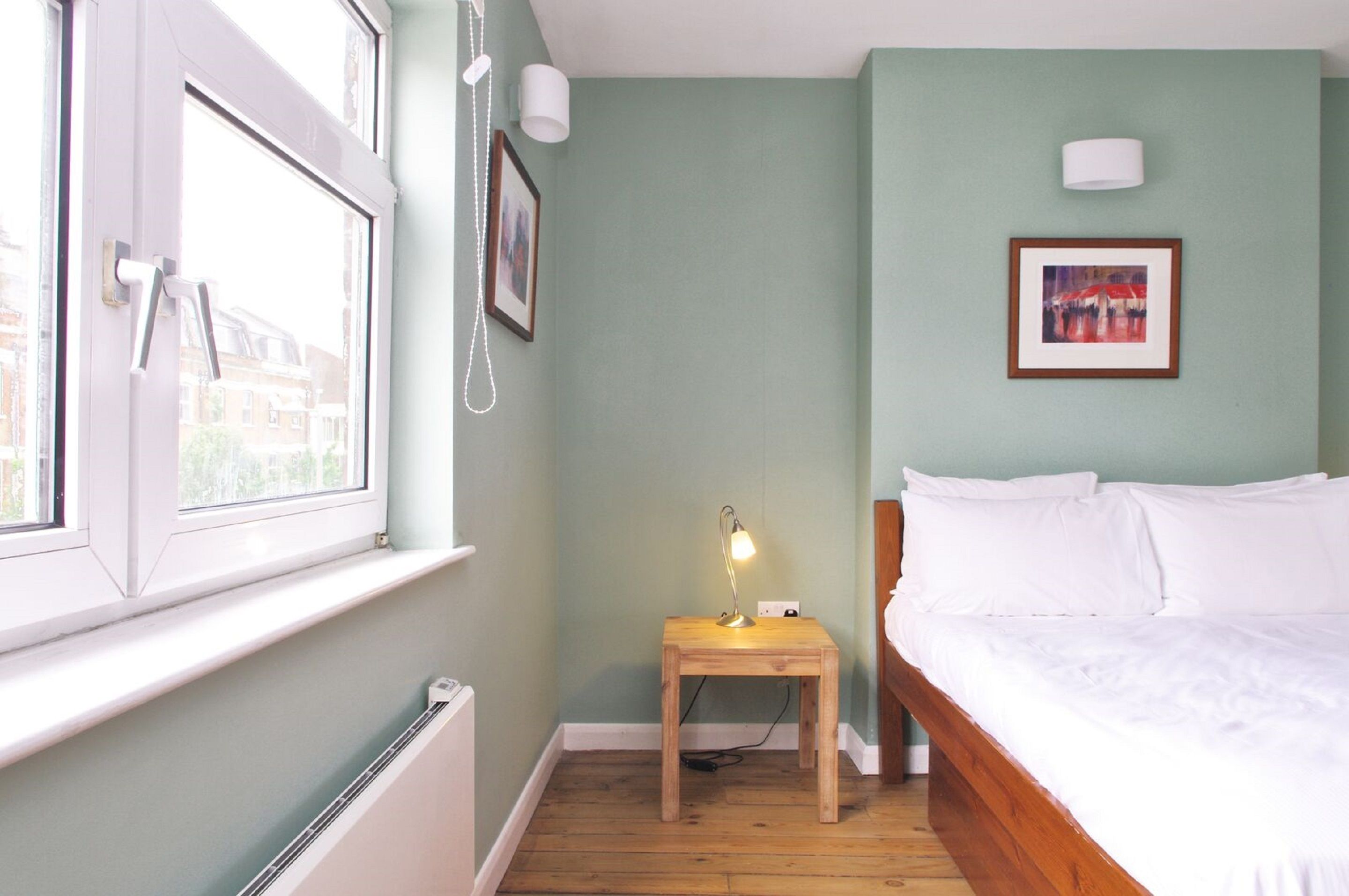 Comfortable Waterloo Home SE1