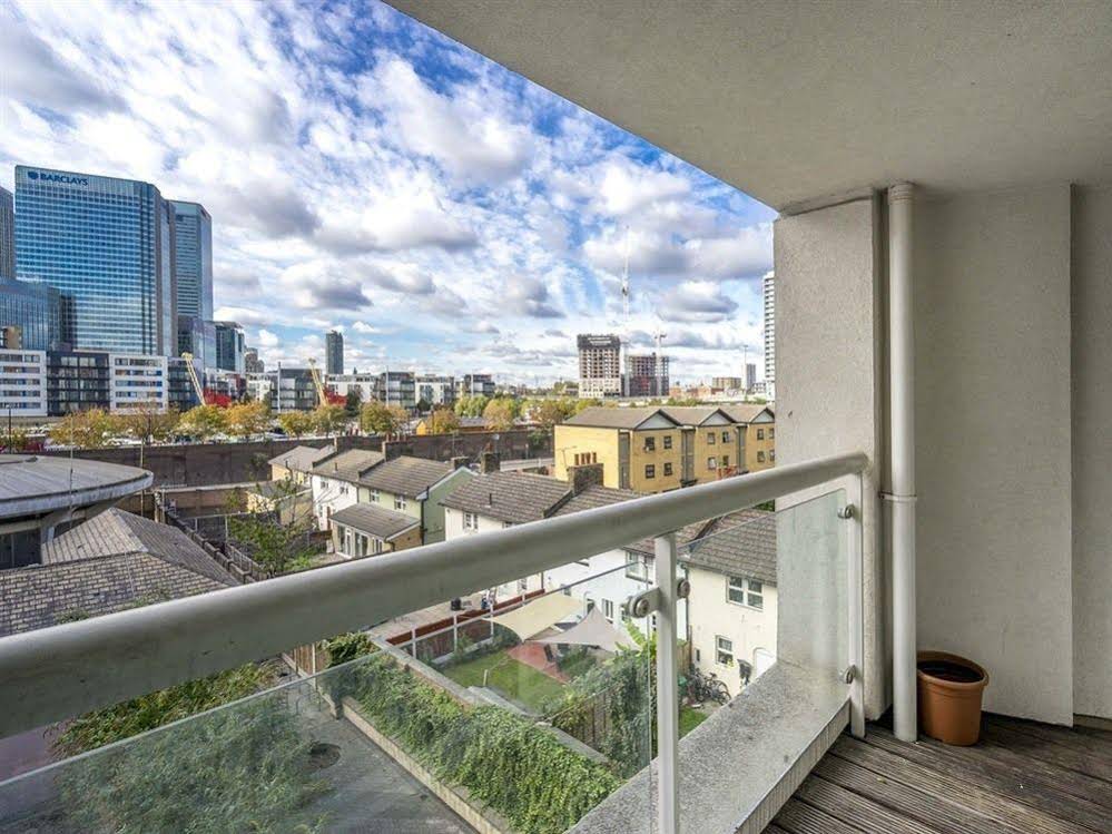 Corona Apartments