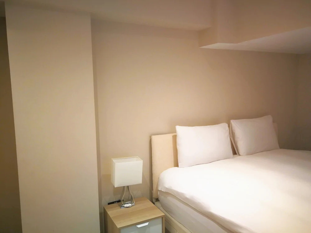 Crawford Suites Serviced Apartments