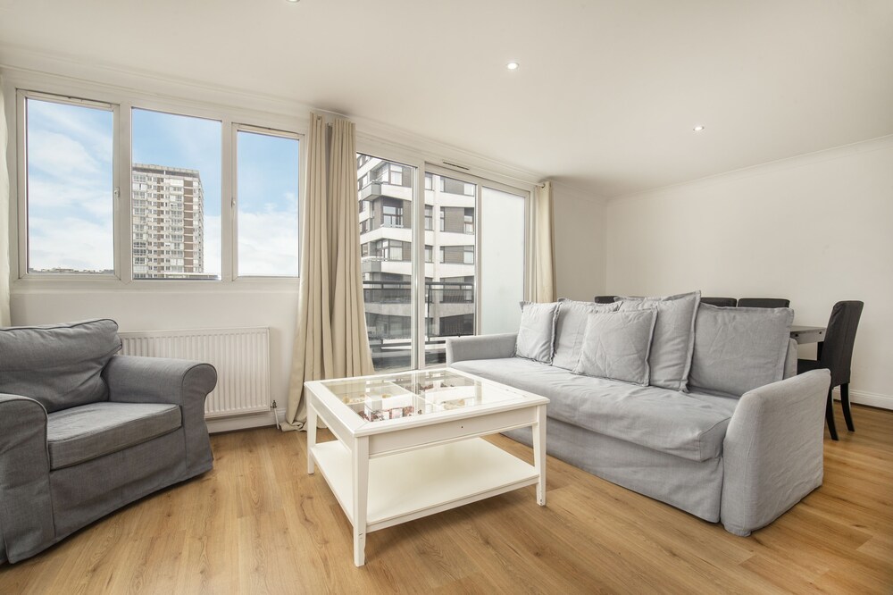 Crawford Suites Serviced Apartments