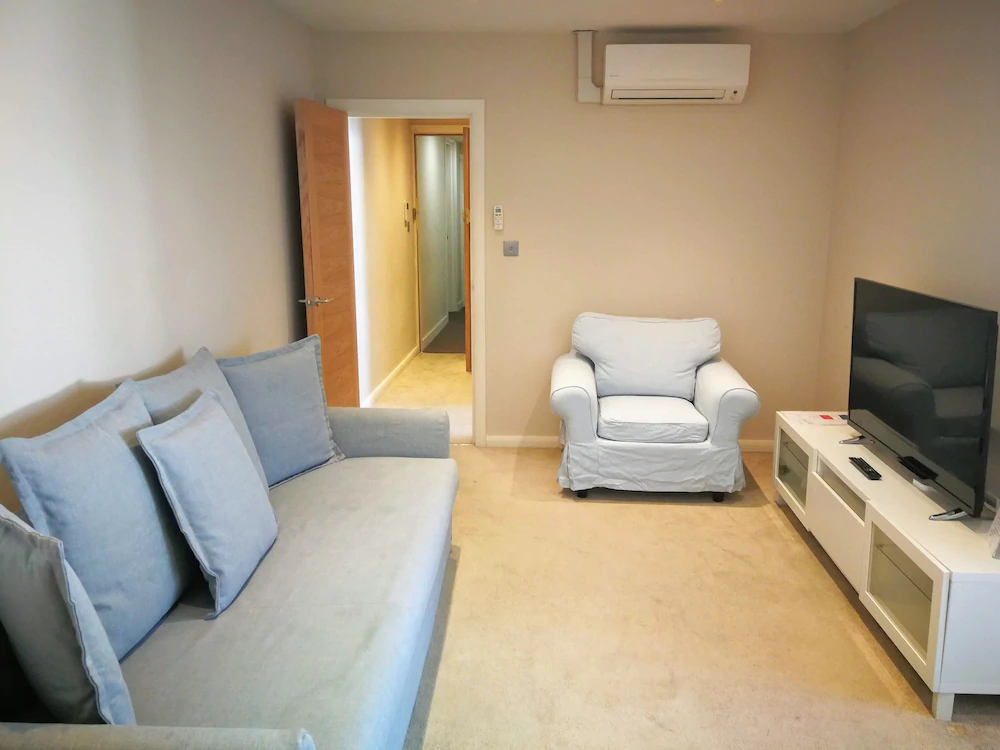 Crawford Suites Serviced Apartments
