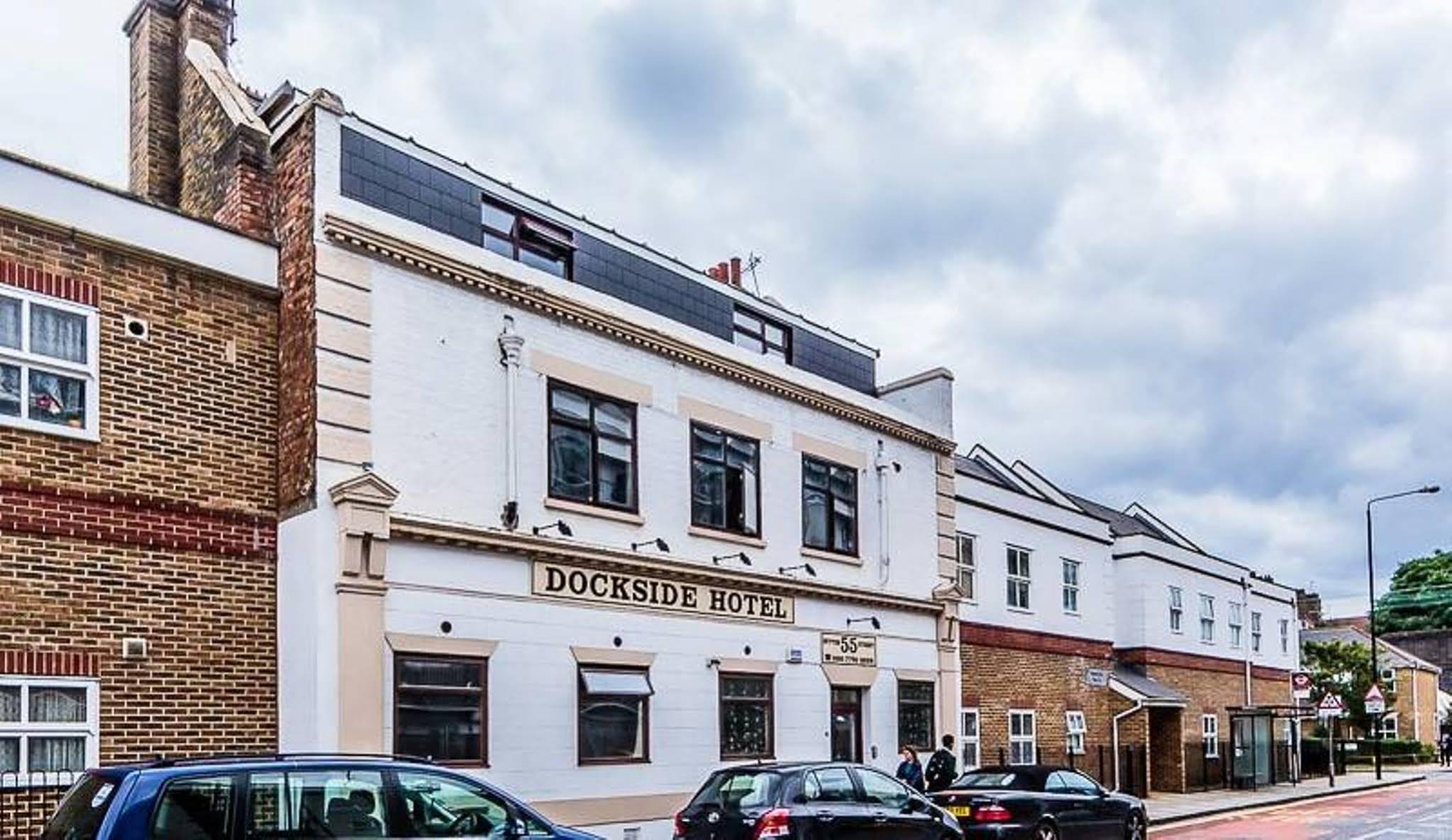 Dockside Hotel