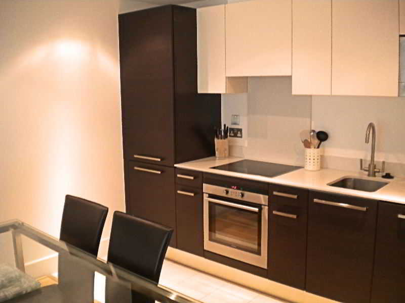 Dreamhouse Vauxhall Apartments, London