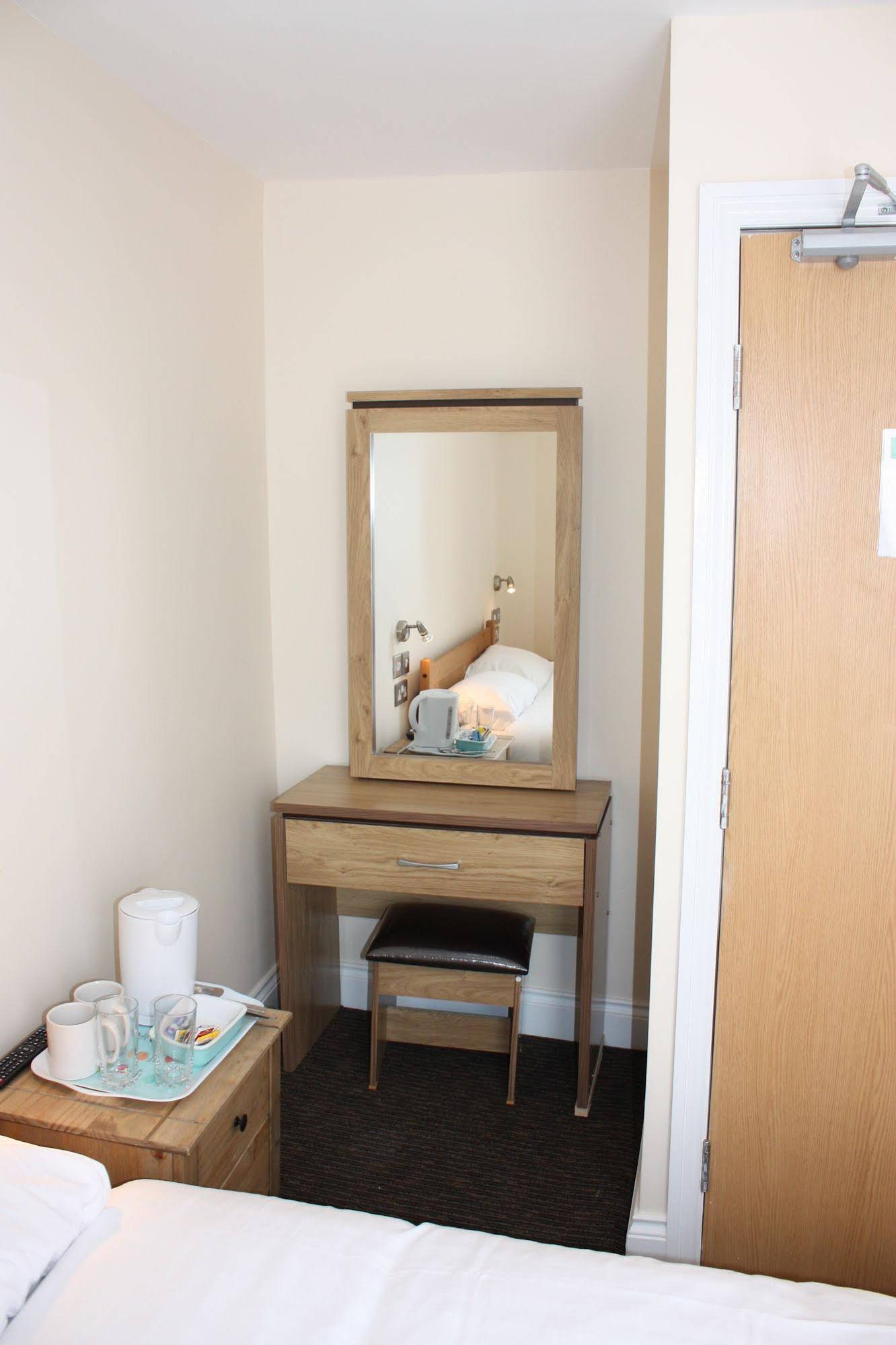 Earls Court Gardens Guesthouse
