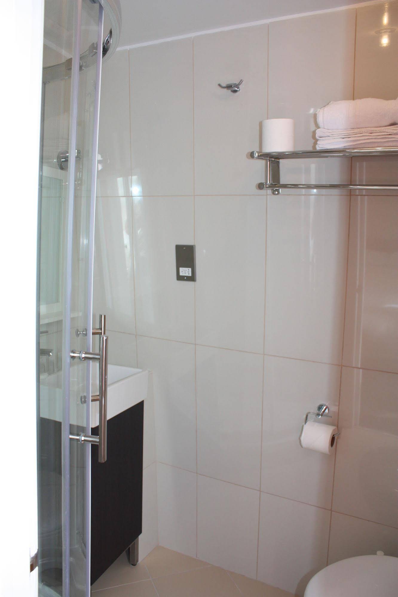 Earls Court Gardens Guesthouse