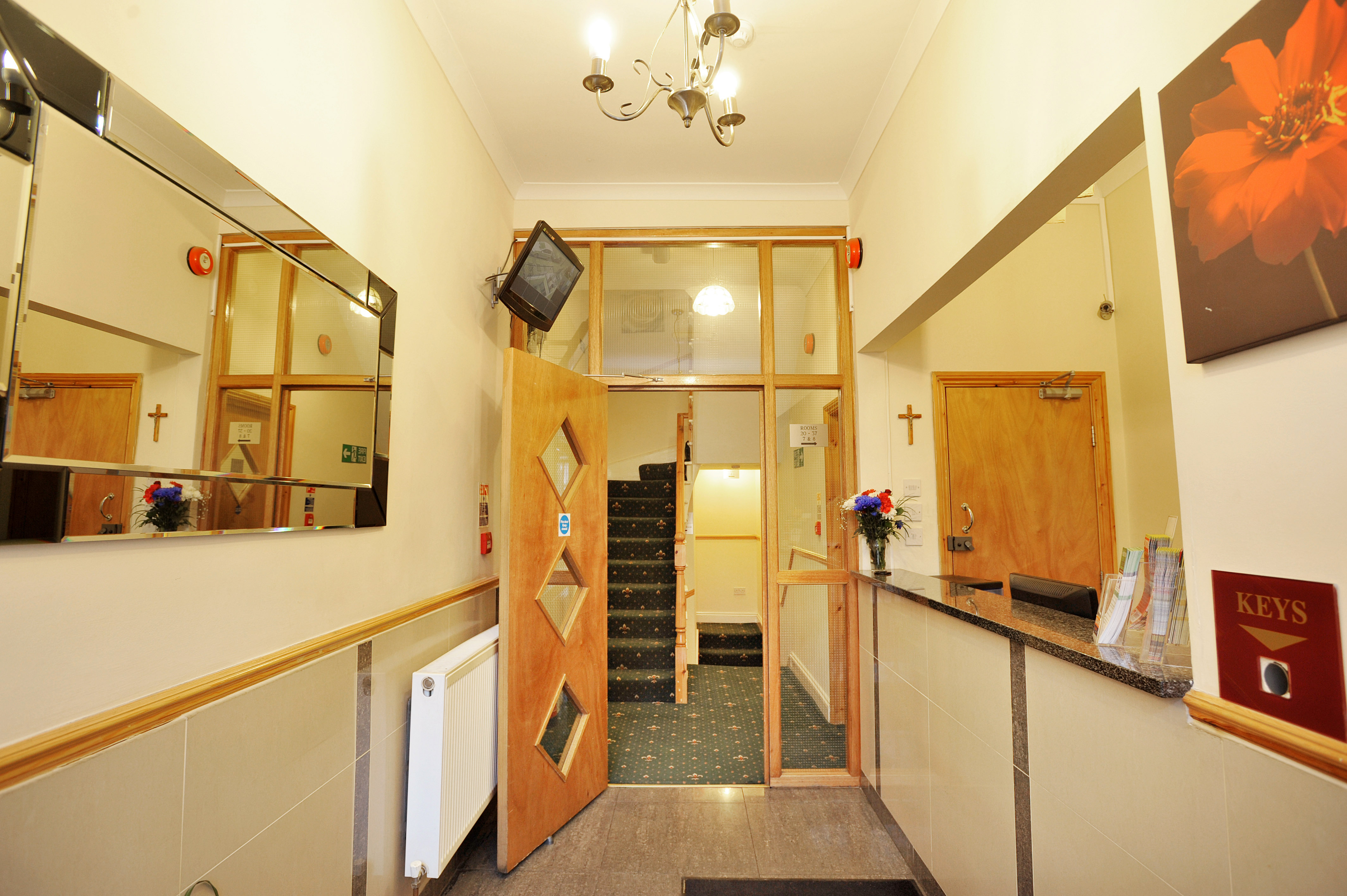 Elmwood Hotel
