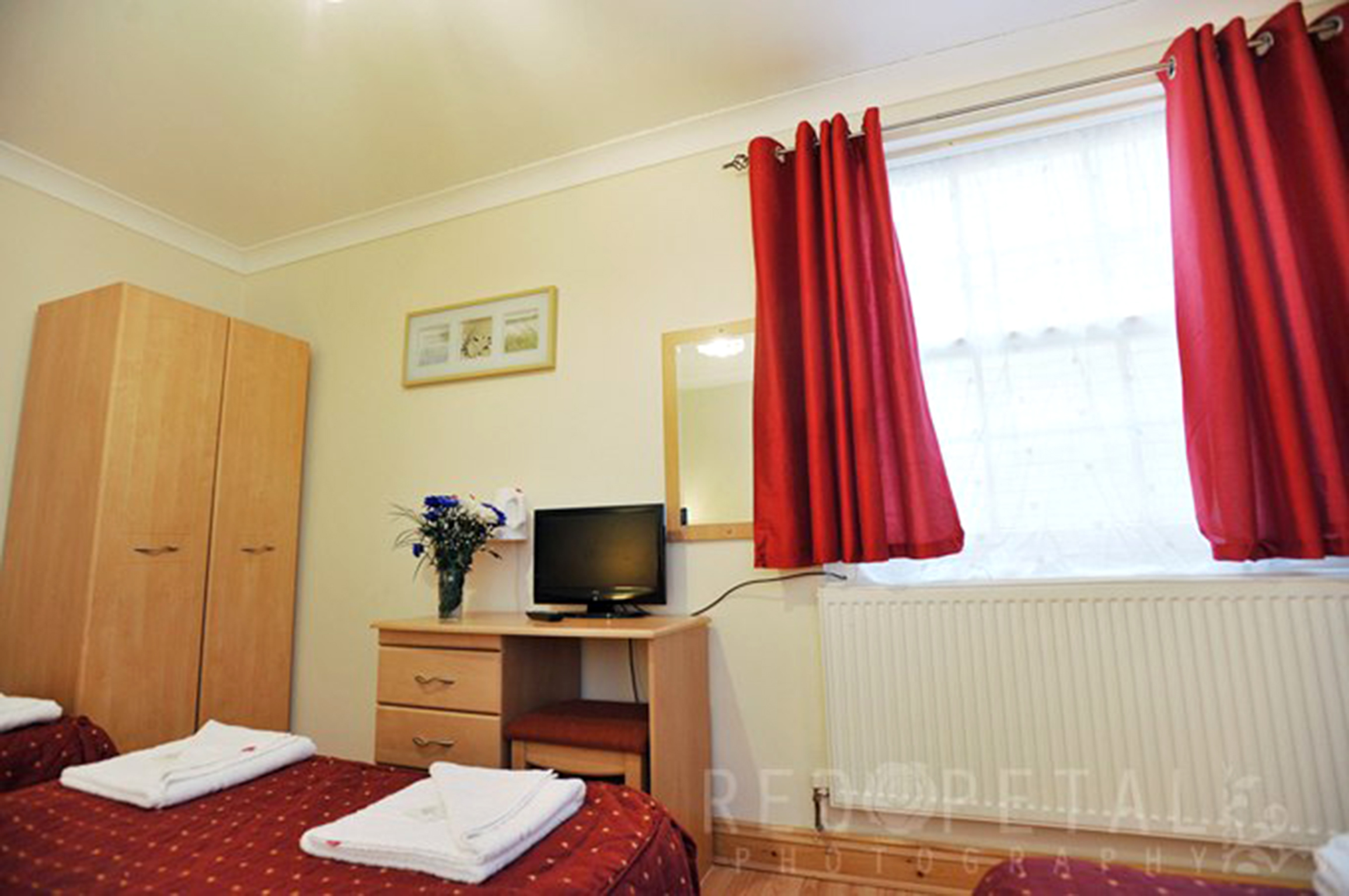 Elmwood Hotel