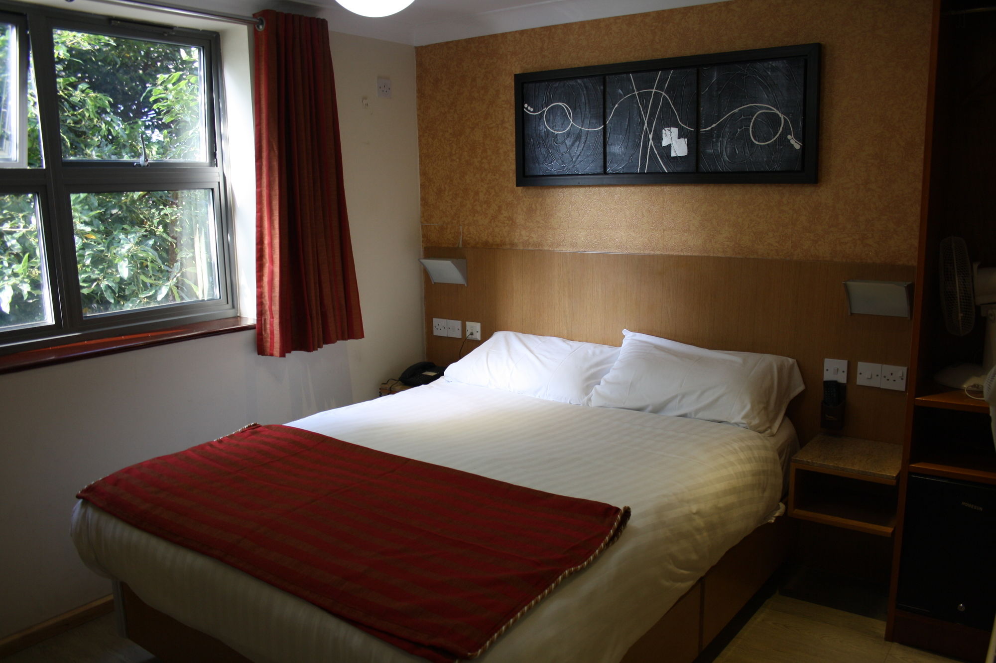 Eurotraveller Hotel Express @ E&C