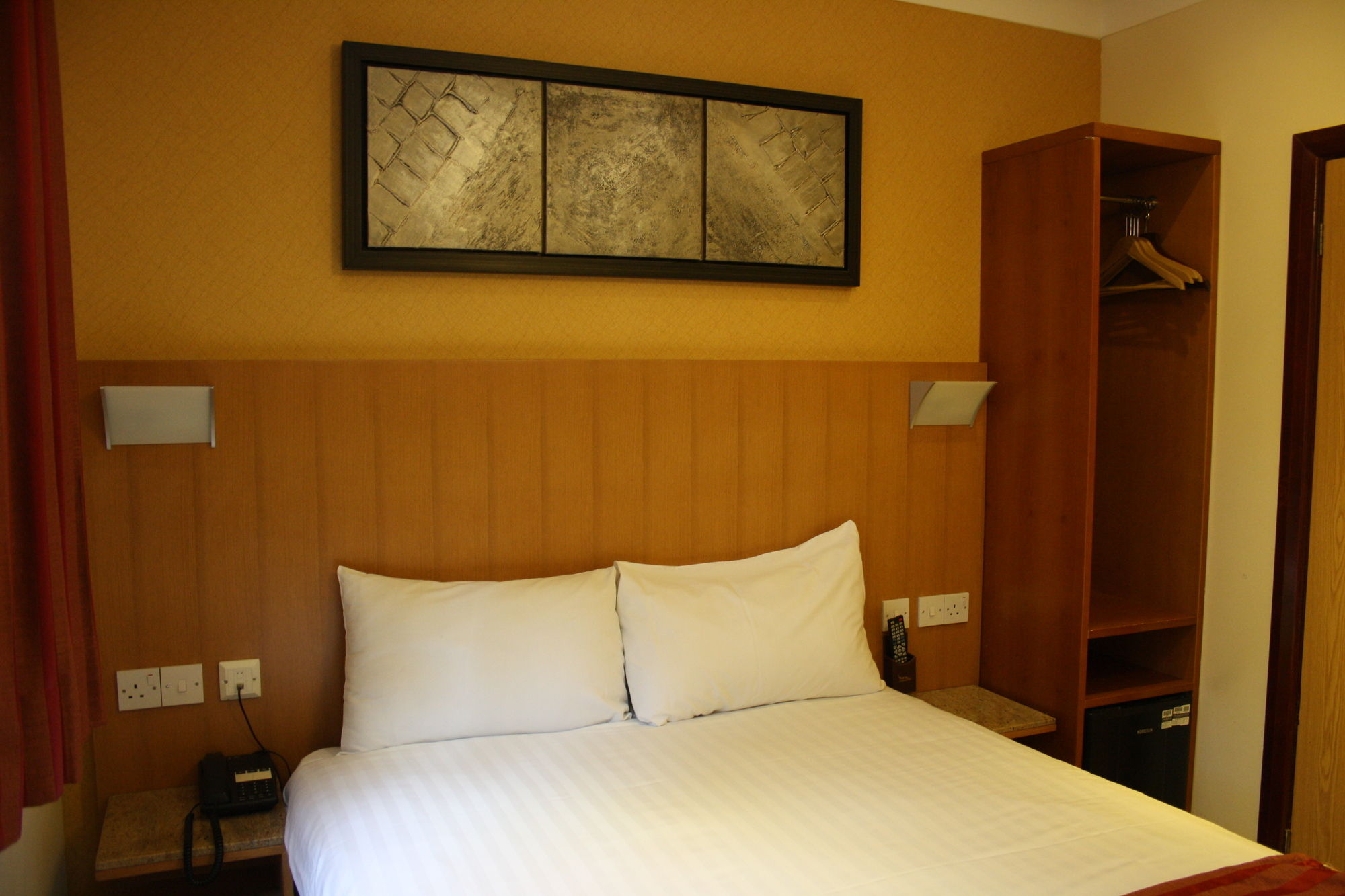 Eurotraveller Hotel Express @ E&C