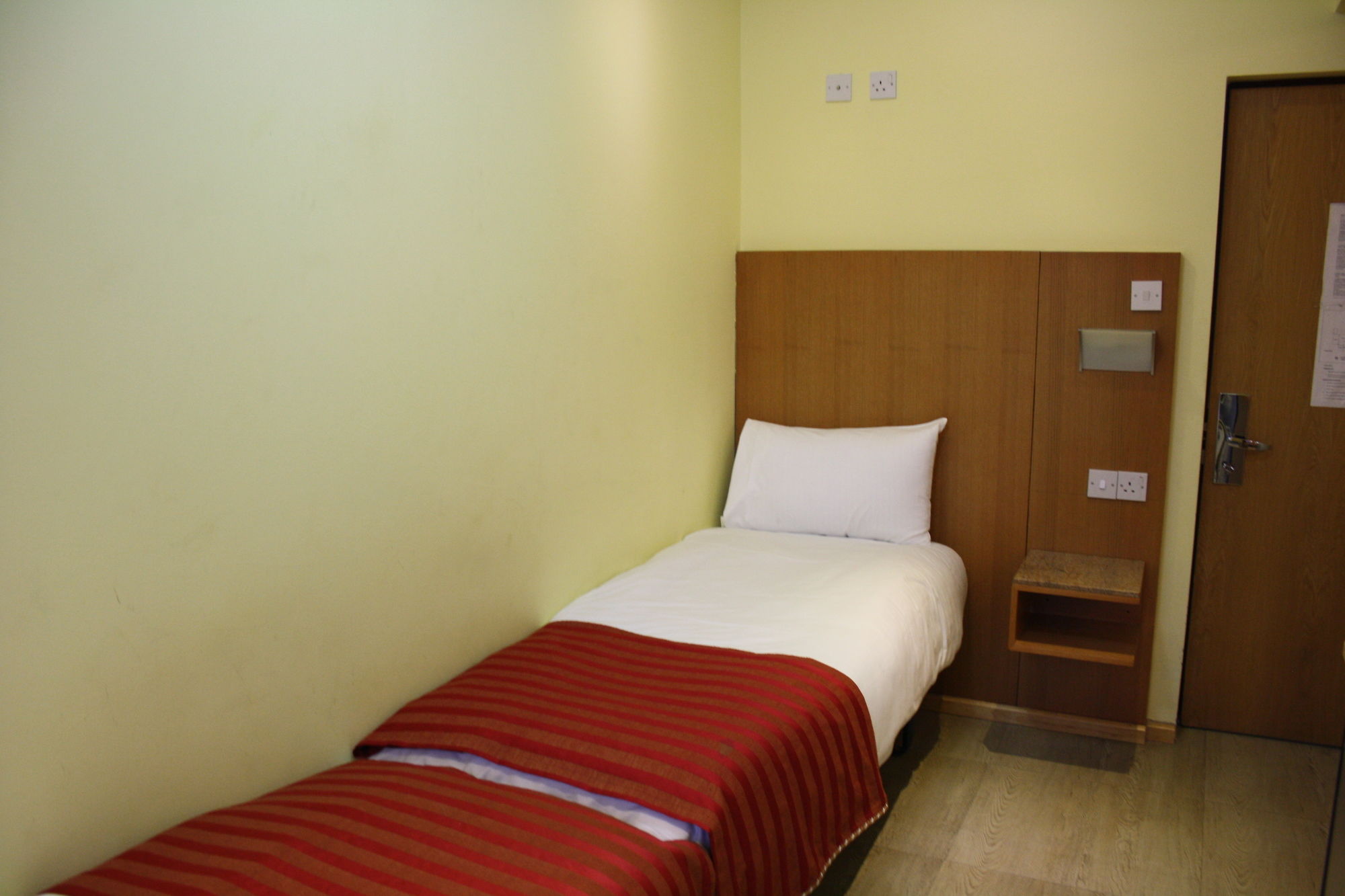 Eurotraveller Hotel Express @ E&C