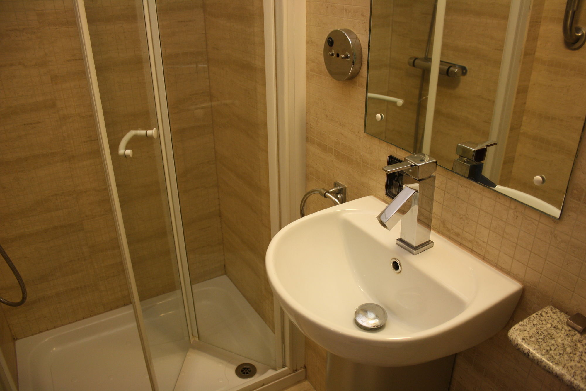 Eurotraveller Hotel Express @ E&C