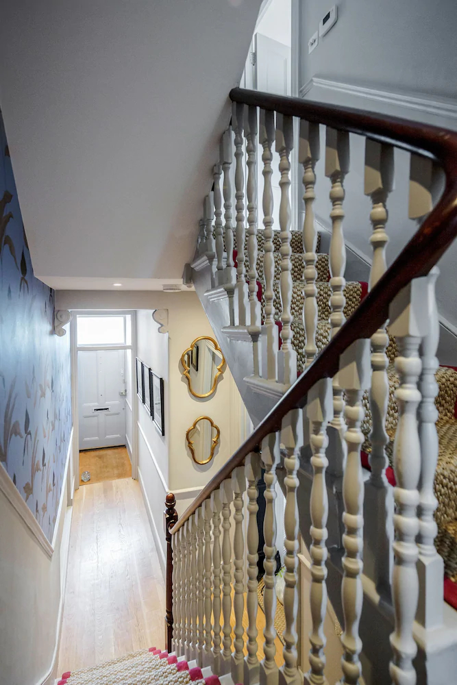 Exquisite Designers Abode Exquisite Designers Abode