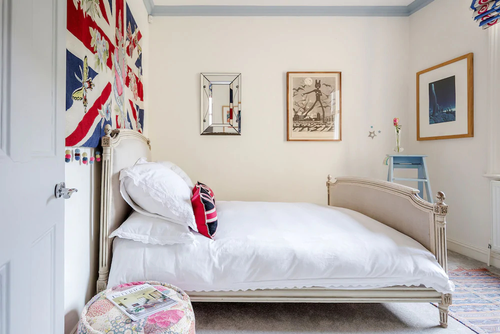 Exquisite Designers Abode Exquisite Designers Abode