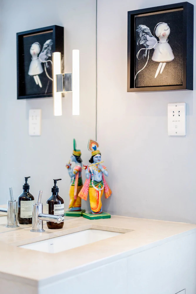 Exquisite Designers Abode Exquisite Designers Abode