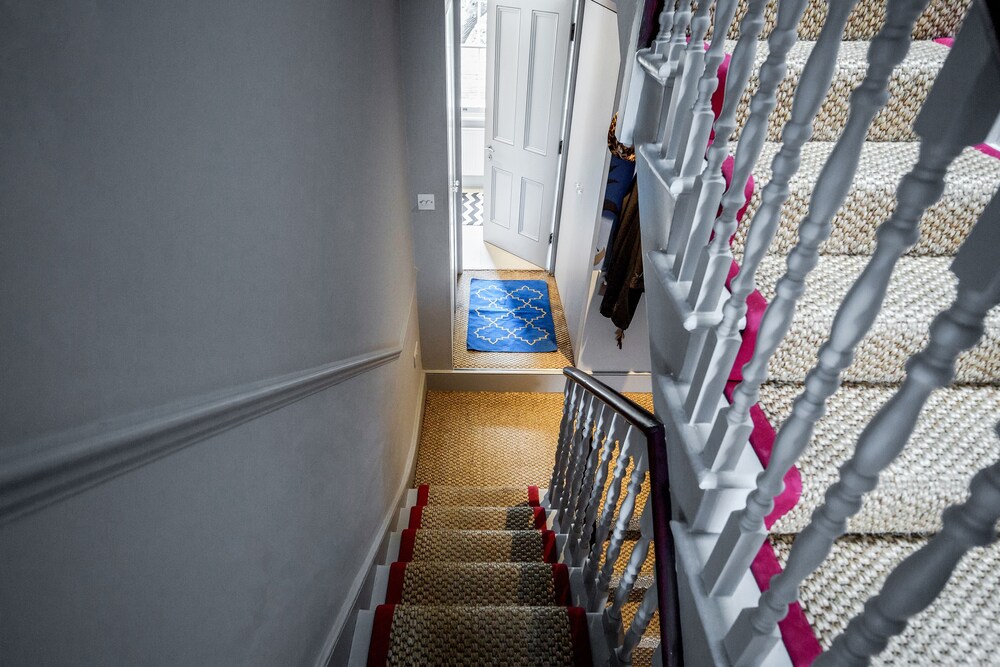 Exquisite Designers Abode Exquisite Designers Abode