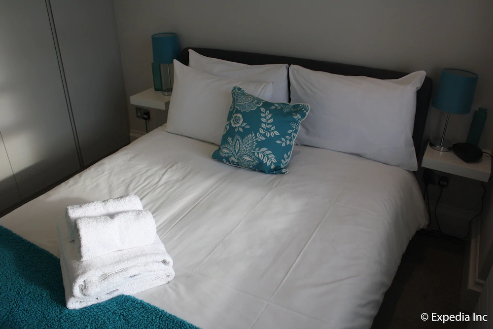 Flying Butler - Barons Court Apartments