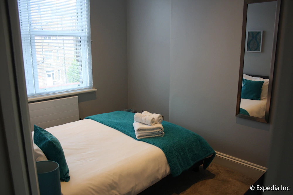 Flying Butler - Barons Court Apartments