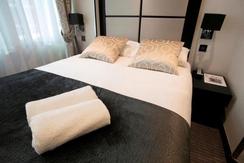 Great Saint Helen Hotel