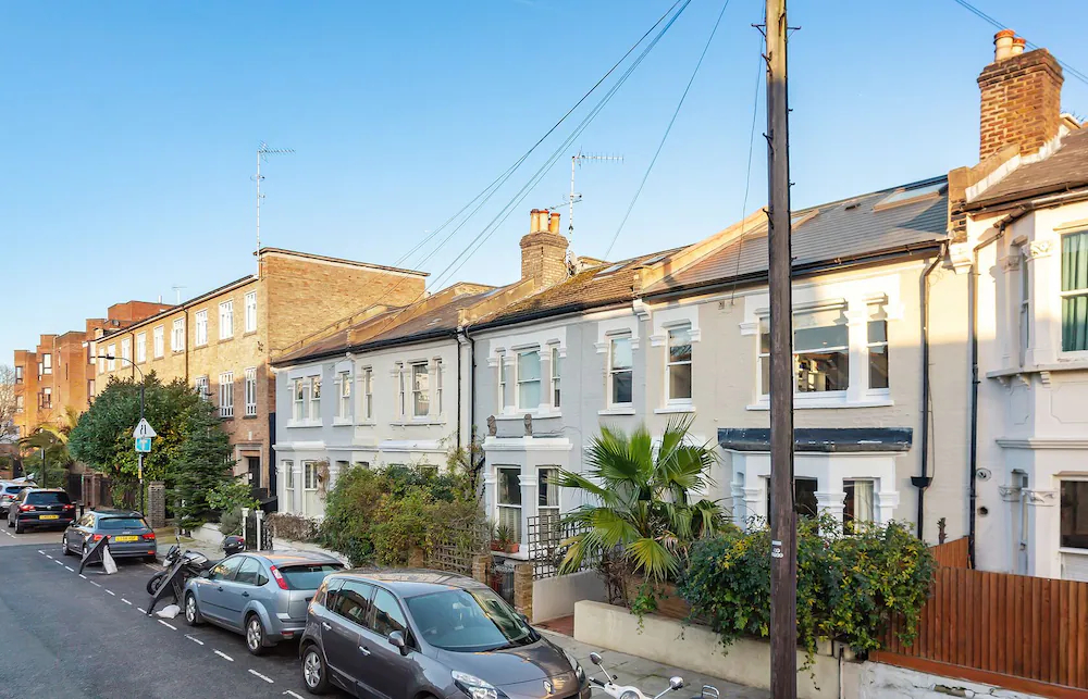 Green Retreat On Askew Crescent